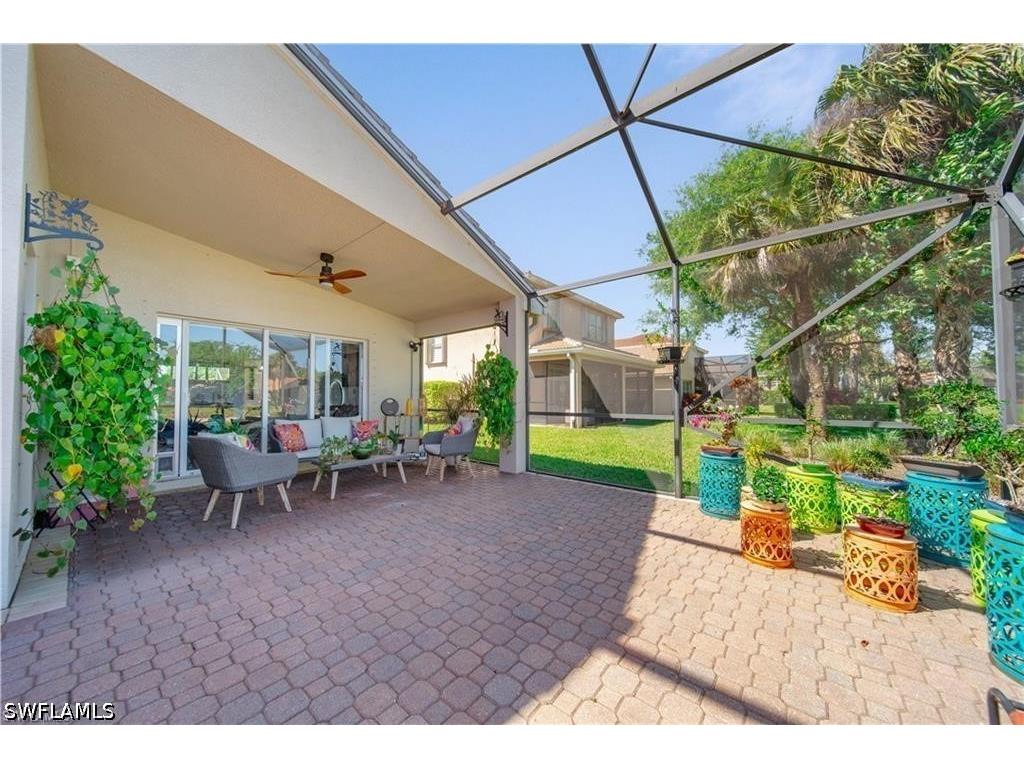 1638 Triangle Palm Terrace Naples FL 34119 226021768 image18