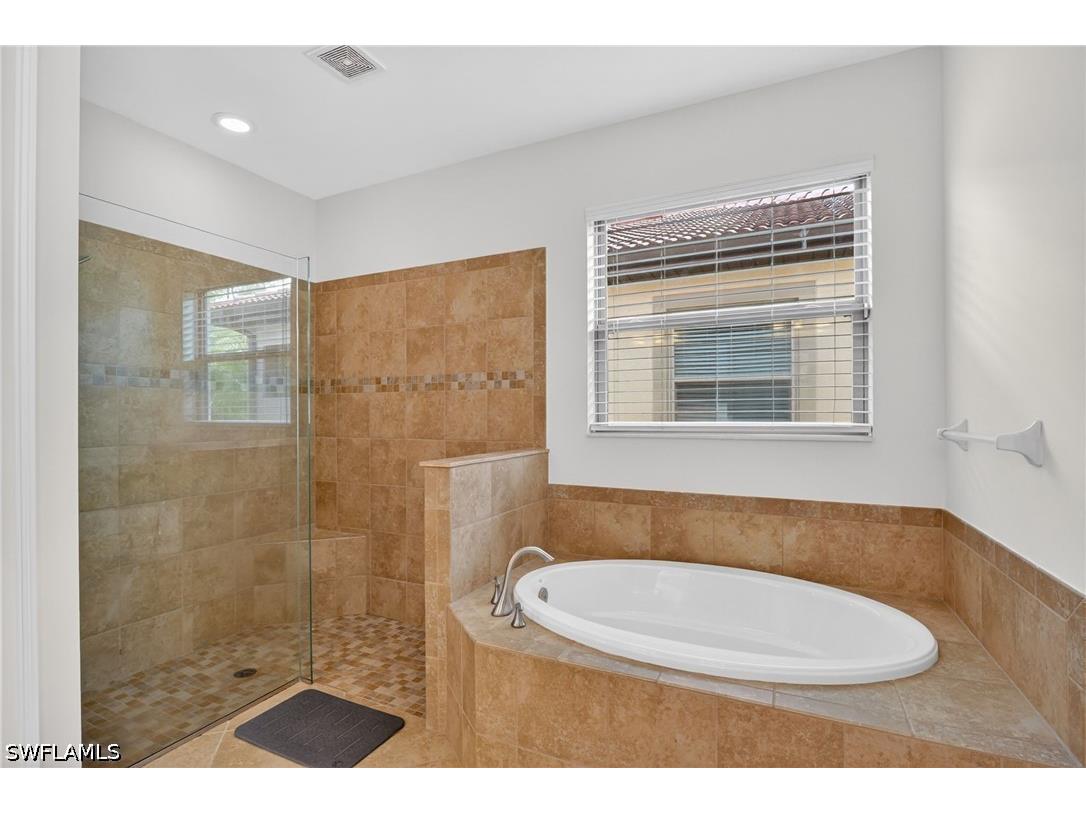 16380 Aberdeen Way Naples FL 34110 226020356 image17