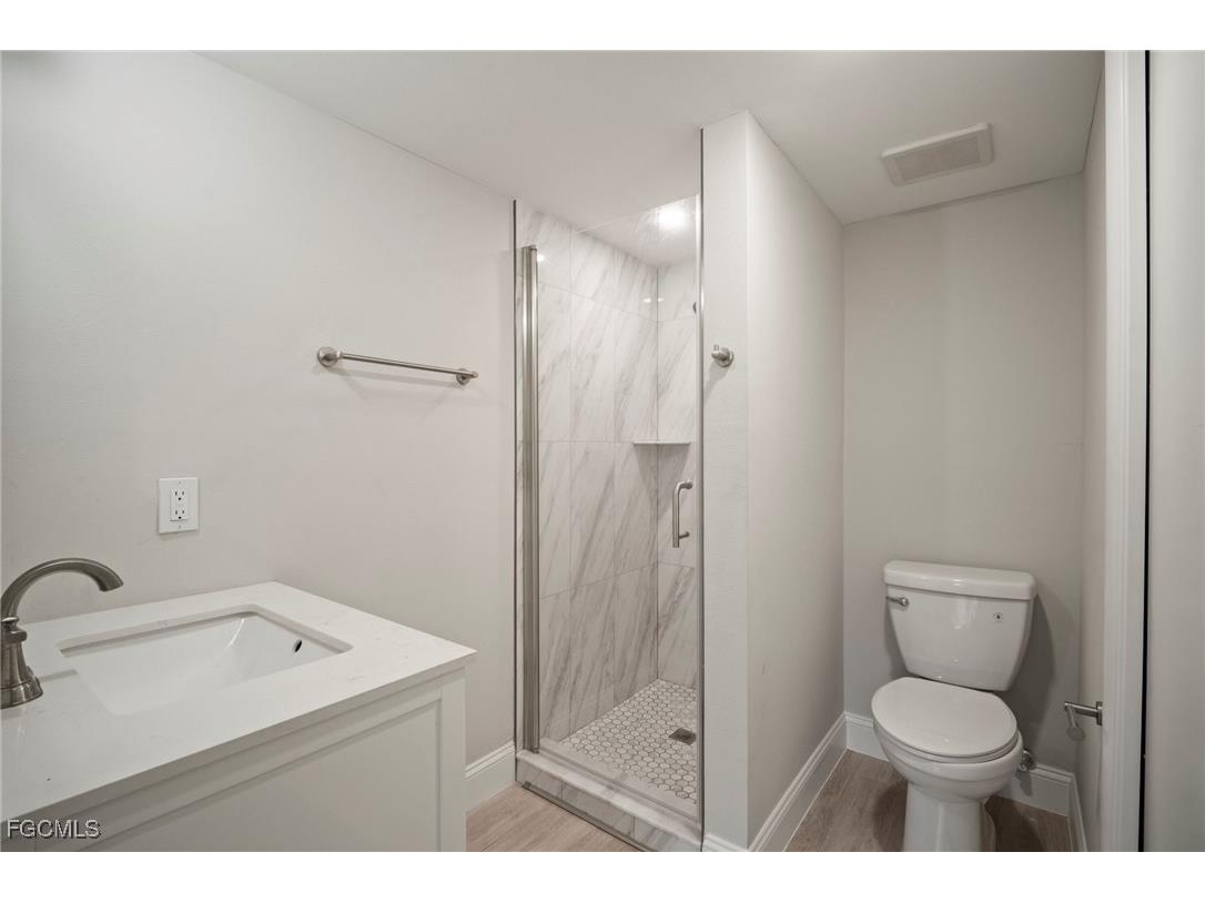 16380 Dublin Circle #101 Fort Myers FL 33908 2025000720 image19