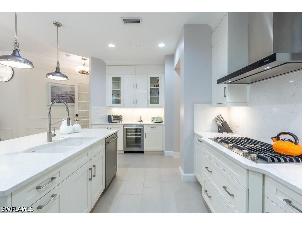 16382 Viansa Way #201 Naples FL 34110 226014694 image6