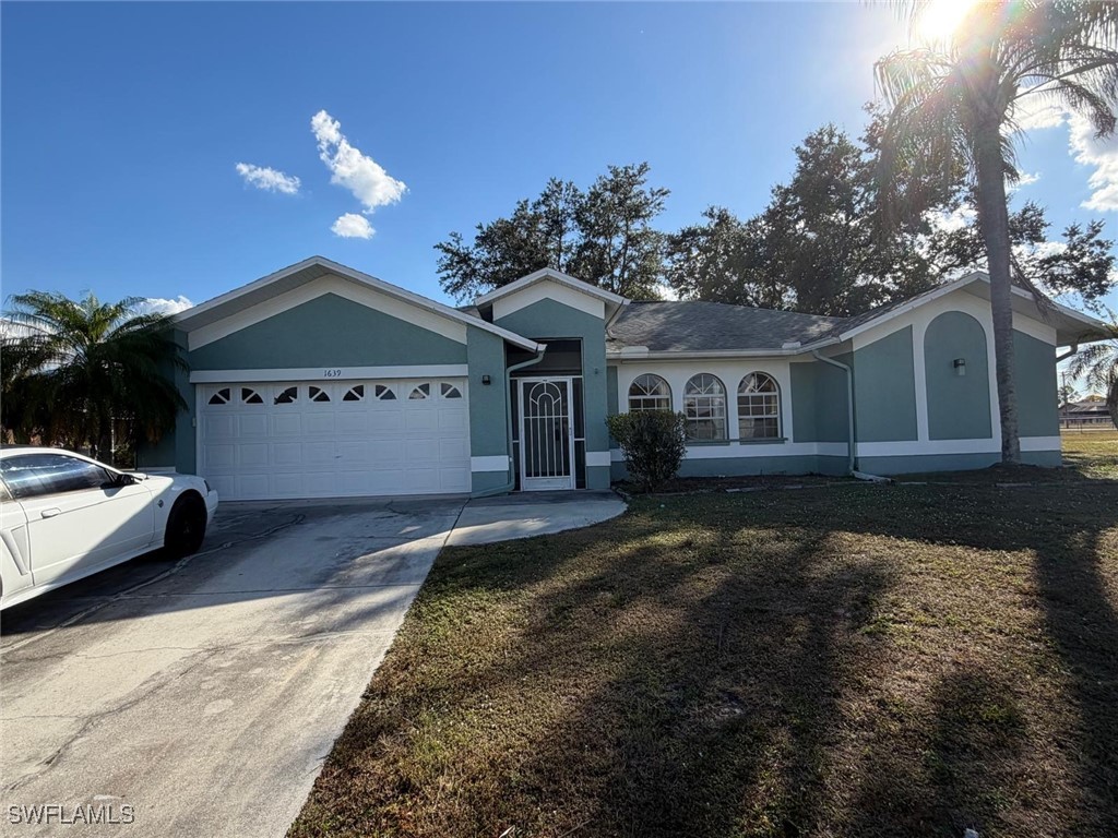 1639 Covington Meadows Circle Lehigh Acres FL 33936 226003004 image3