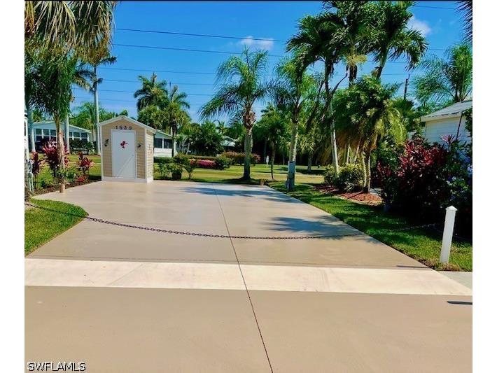 1639 Diamond Lake Circle Naples FL 34114 226022355 image1