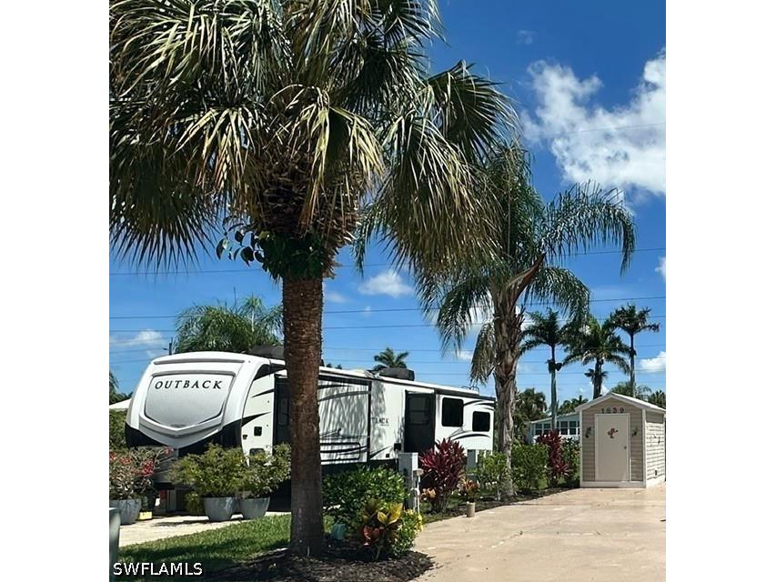 1639 Diamond Lake Circle Naples FL 34114 226022355 image6