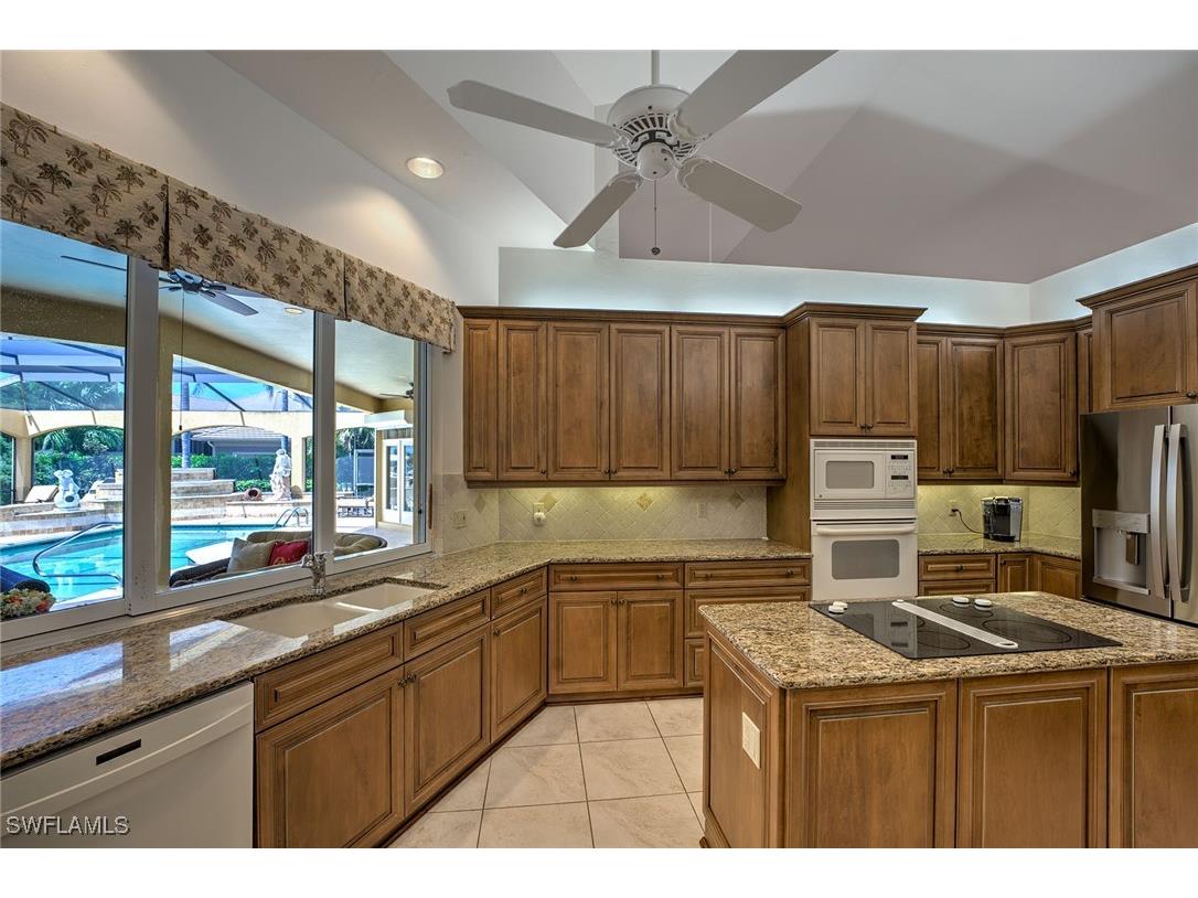 1639 Mcilvaine Court Marco Island FL 34145 225070084 image18