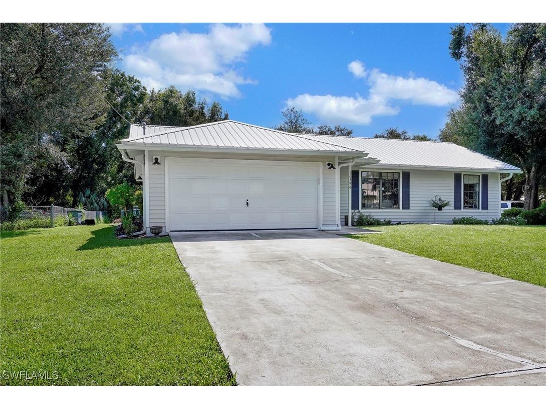 16390 Teresa Lane North Fort Myers FL 33917 224070835 image1