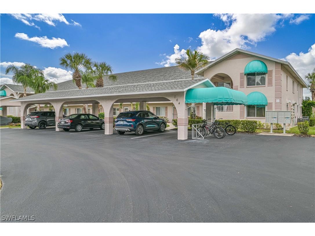 164 Belina Drive #4-404 Naples FL 34104 223008282 image1