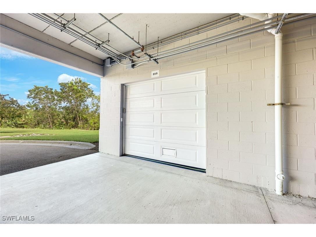 164 Indies Drive E #203 Naples FL 34114 225066961 image16