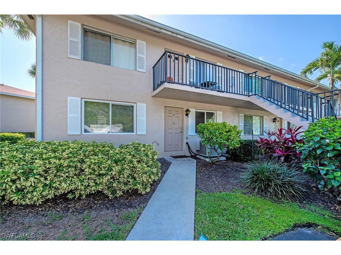 164 Palm Drive #7 Naples FL 34112 223031461 image1