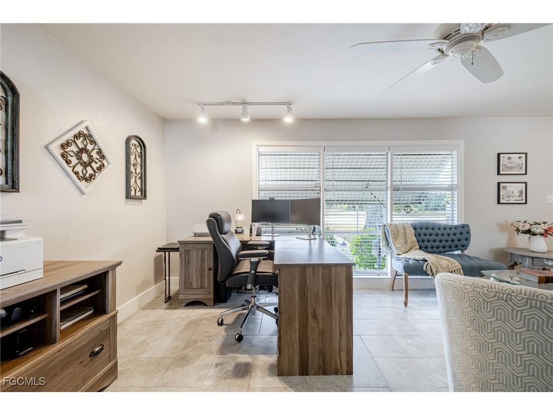 164 Pondella Road North Fort Myers FL 33903 2026005234 image11