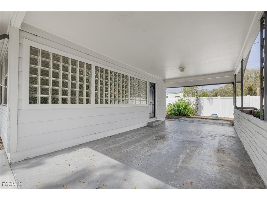 164 Pondella Road North Fort Myers FL 33903 2026005234 image28