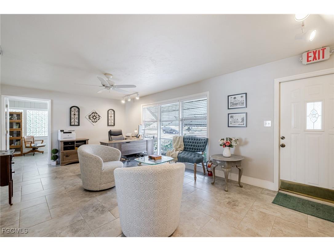 164 Pondella Road North Fort Myers FL 33903 2026005234 image8