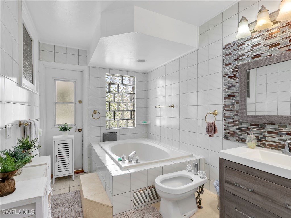 164 Sabal Lake Drive Naples FL 34104 225079390 image18