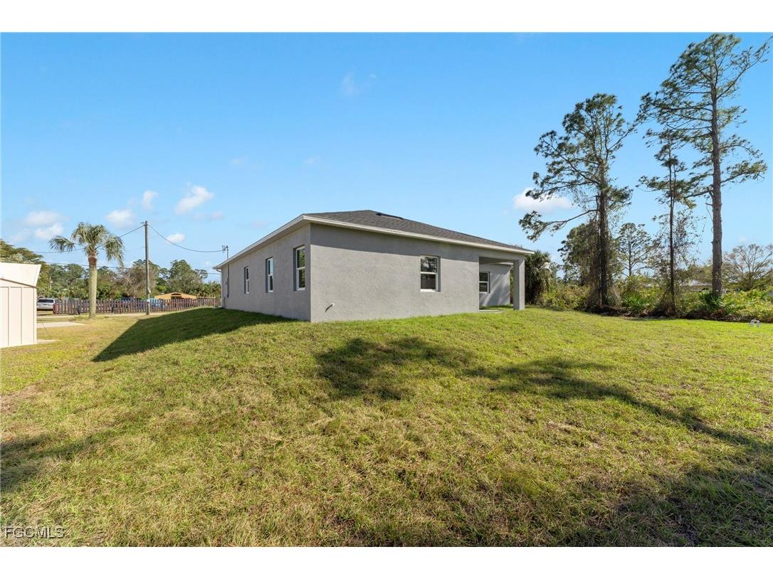 164 Thornton Avenue S Lehigh Acres FL 33974 2025024971 image32