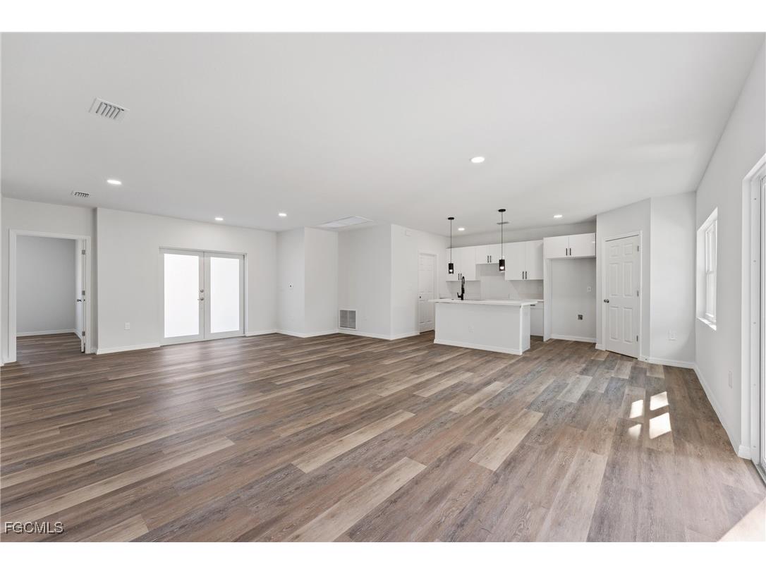 164 Thornton Avenue S Lehigh Acres FL 33974 2025024971 image9