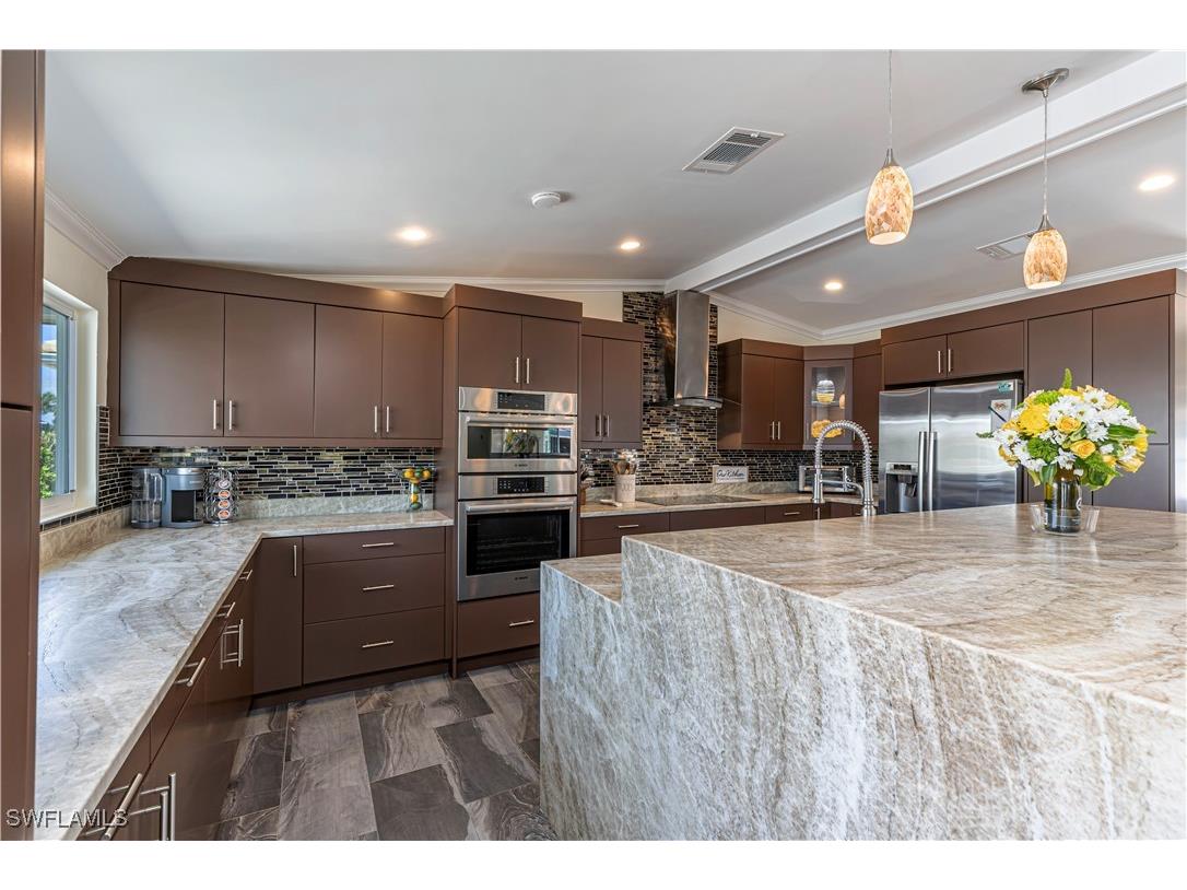 1640 Barbarosa Court Marco Island FL 34145 225028976 image8