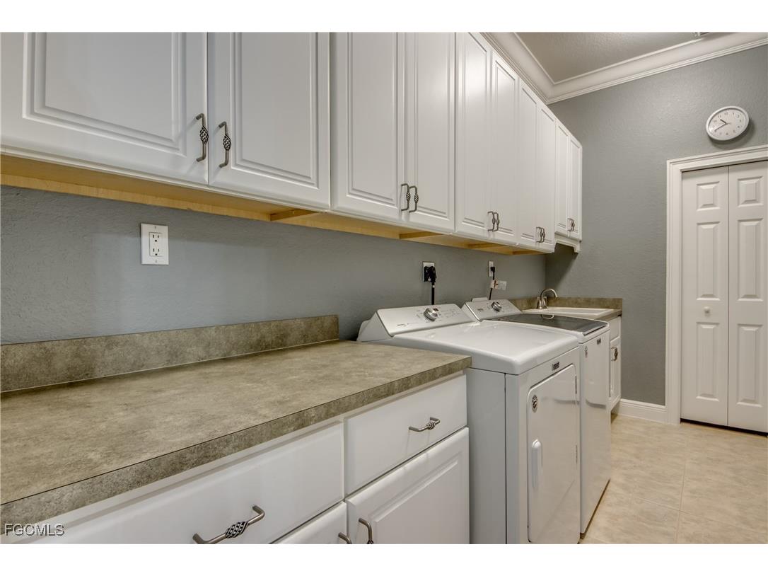 1640 Beach Parkway #301 Cape Coral FL 33904 2025012669 image33