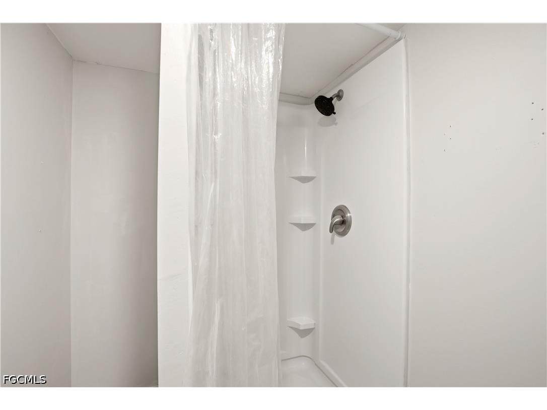 1640 Daniels Drive #B North Fort Myers FL 33917 2026018956 image15
