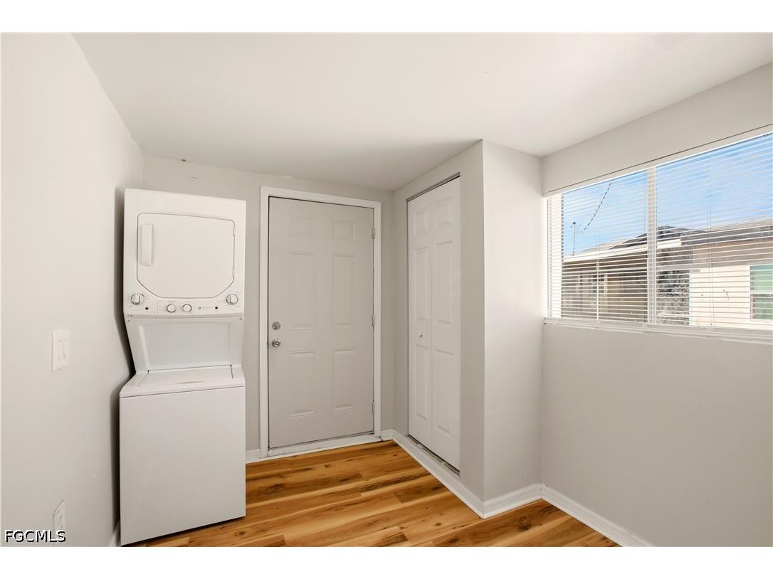 1640 Daniels Drive #B North Fort Myers FL 33917 2026018956 image5