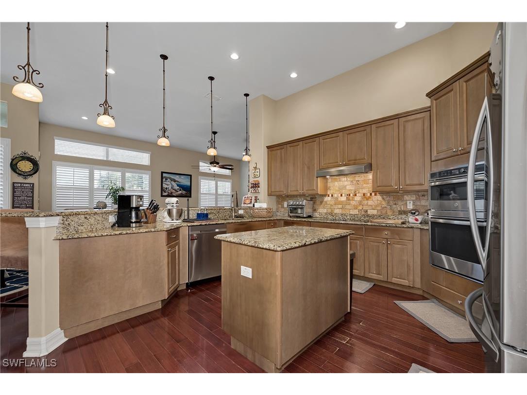 1640 Golden Gate Blvd W Naples FL 34117 225054155 image21