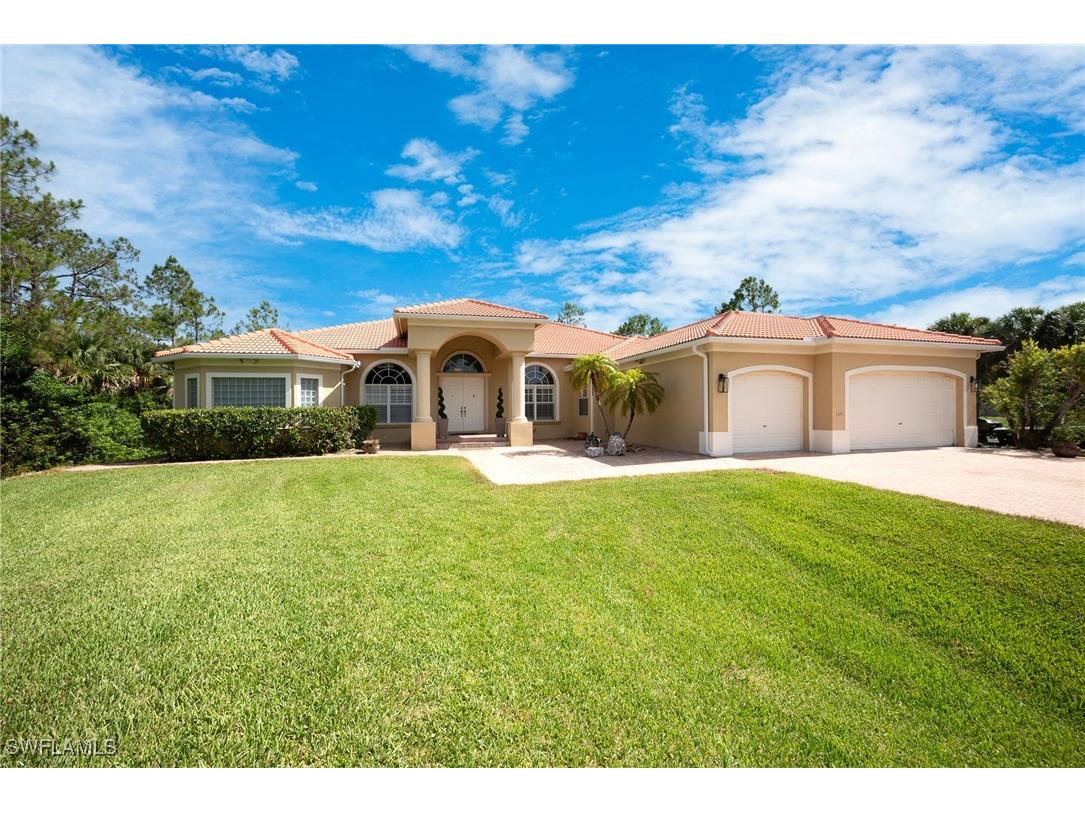 1640 Golden Gate Blvd W Naples FL 34117 225054155 image48