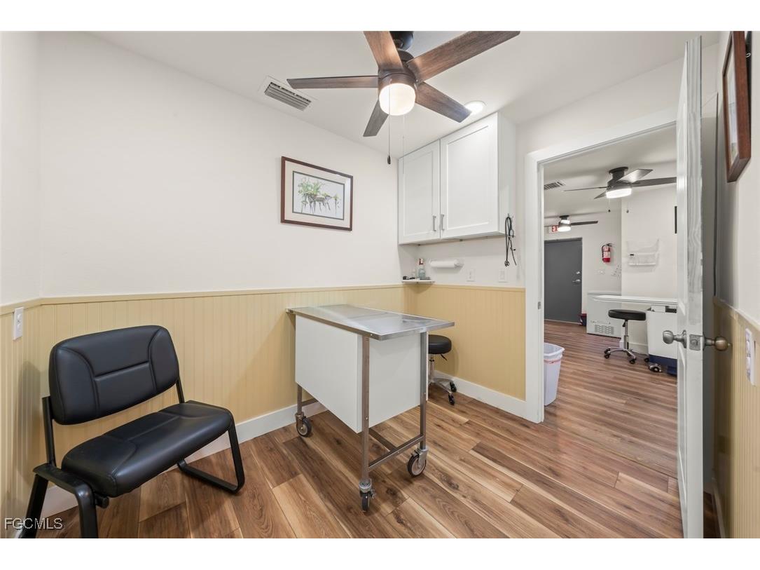 1640 Periwinkle Way #3 Sanibel FL 33957 2025012910 image22