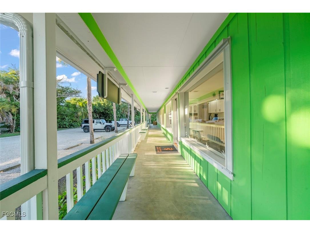 1640 Periwinkle Way #3 Sanibel FL 33957 2025012910 image8