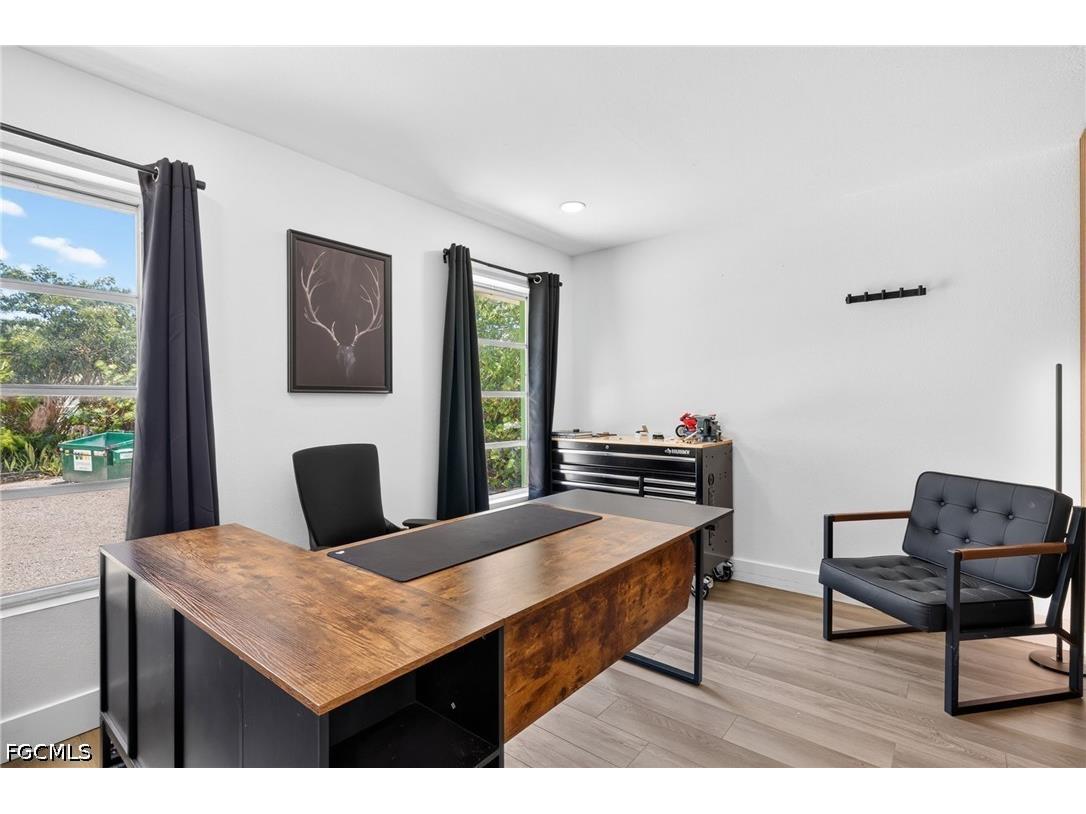1640 Periwinkle Way #5 Sanibel FL 33957 2026026479 image10