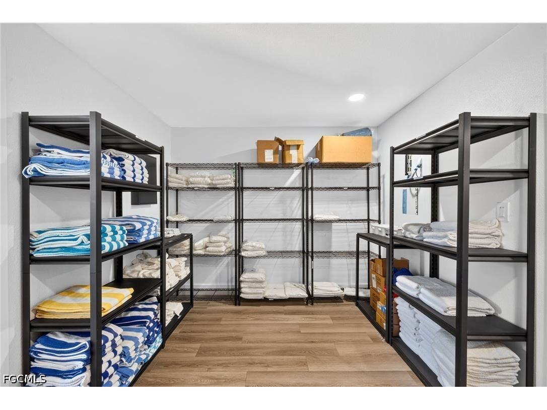 1640 Periwinkle Way #5 Sanibel FL 33957 2026026479 image14