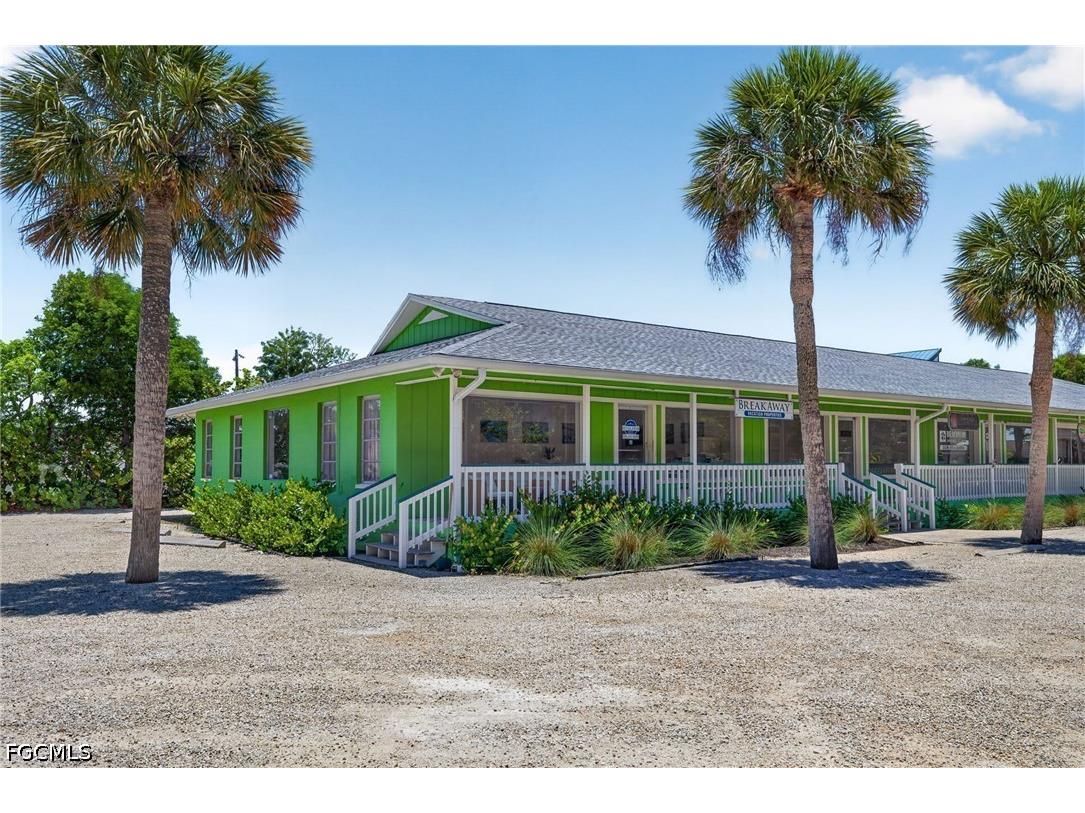 1640 Periwinkle Way #5 Sanibel FL 33957 2026026479 image2