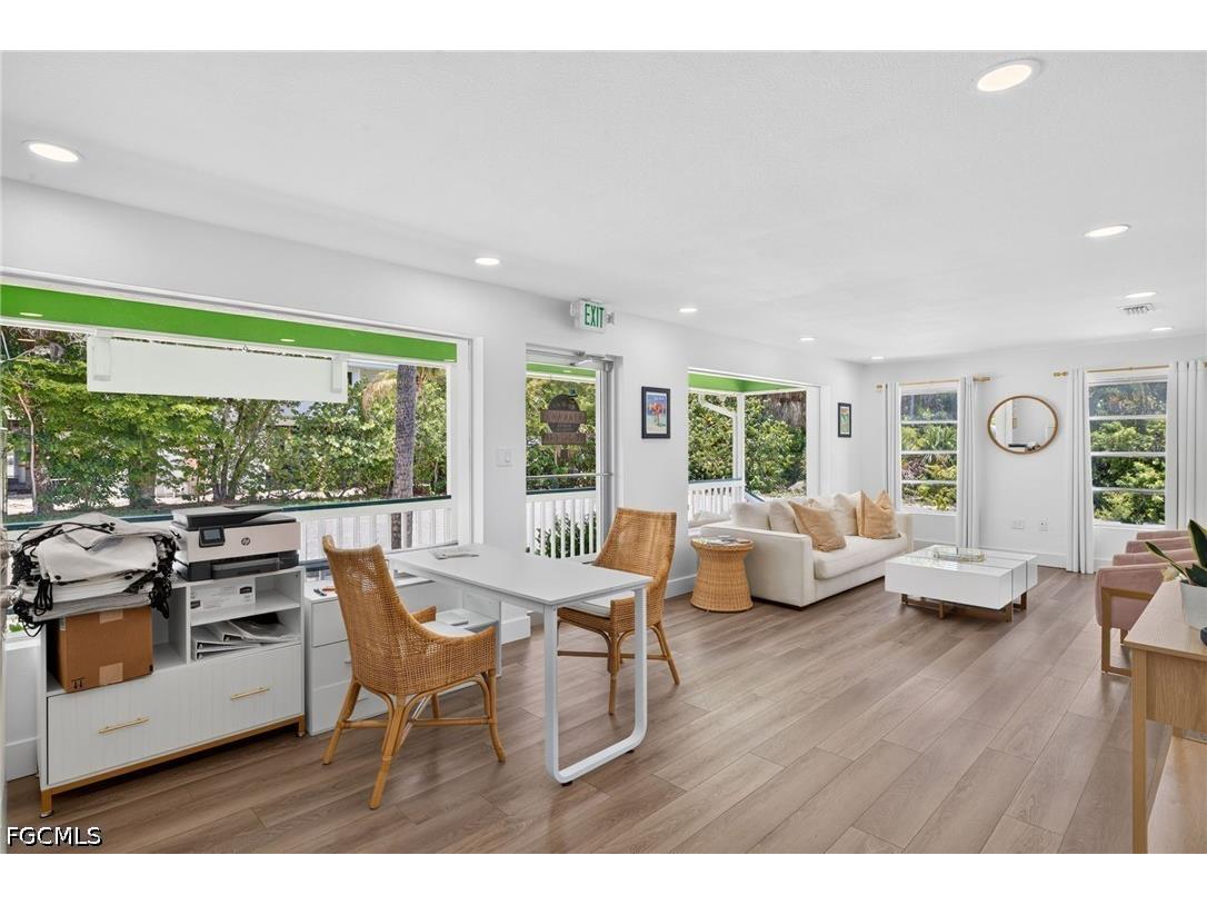 1640 Periwinkle Way #5 Sanibel FL 33957 2026026479 image7