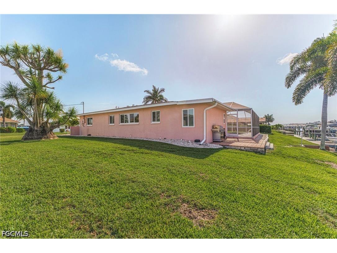 1640 SE 40th Street Cape Coral FL 33904 2026027195 image44