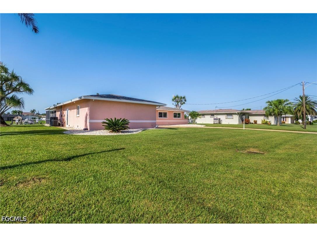 1640 SE 40th Street Cape Coral FL 33904 2026027195 image7