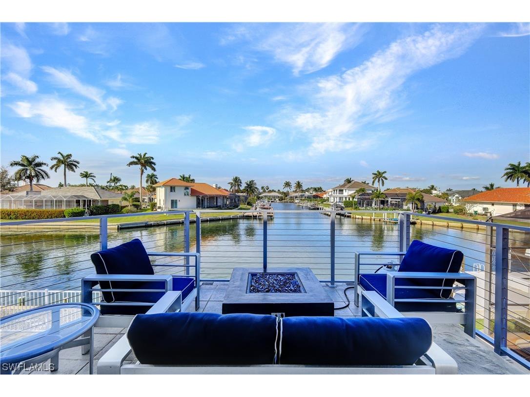1640 Villa Court Marco Island FL 34145 224018793 image1