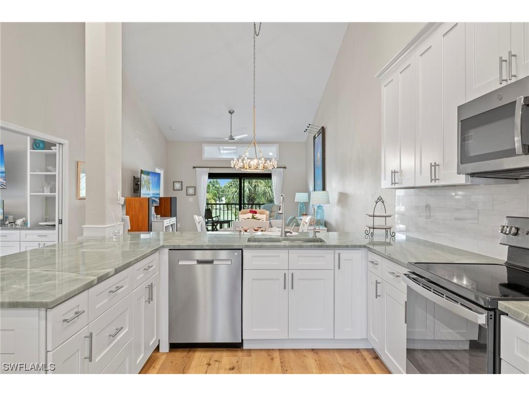 16401 Kelly Woods Drive #141 Fort Myers FL 33908 223049411 image1