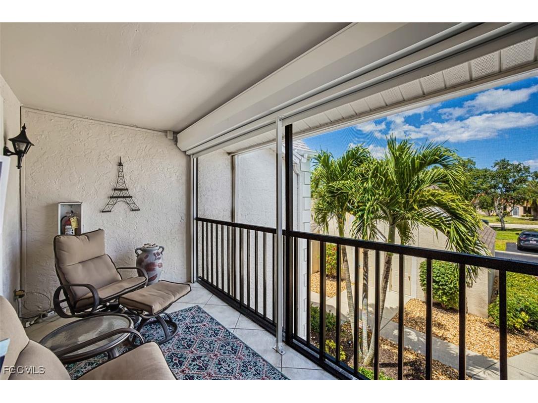 16401 Kelly Woods Drive #144 Fort Myers FL 33908 2025017952 image3
