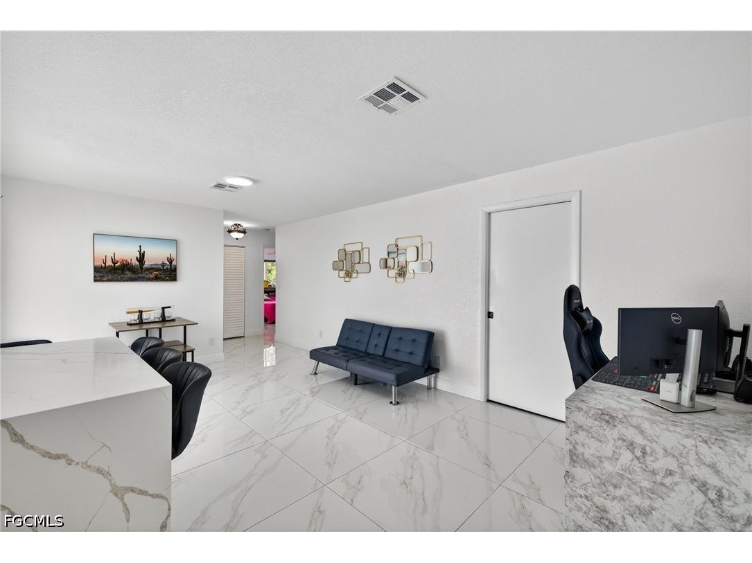 1641 8th Street NE Naples FL 34120 2026016008 image10