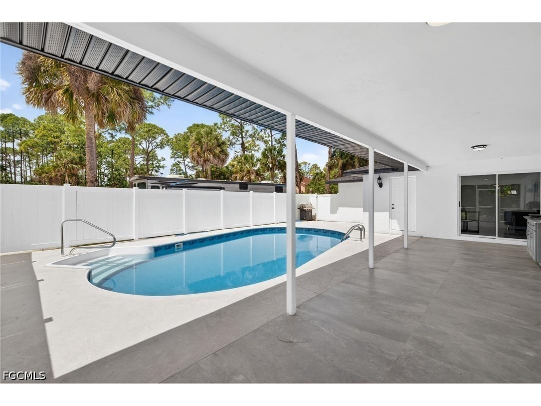 1641 8th Street NE Naples FL 34120 2026016008 image25