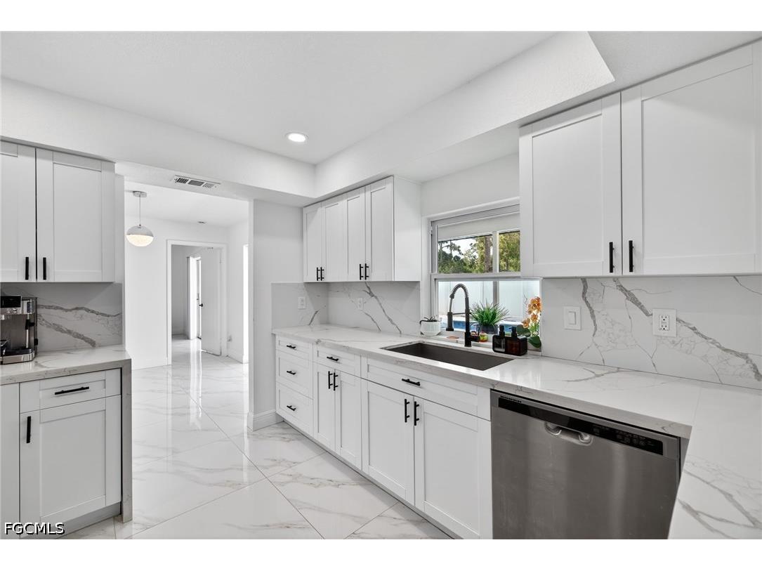 1641 8th Street NE Naples FL 34120 2026016008 image5
