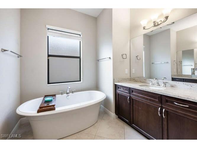 1641 Serrano Circle Naples FL 34105 225080952 image26