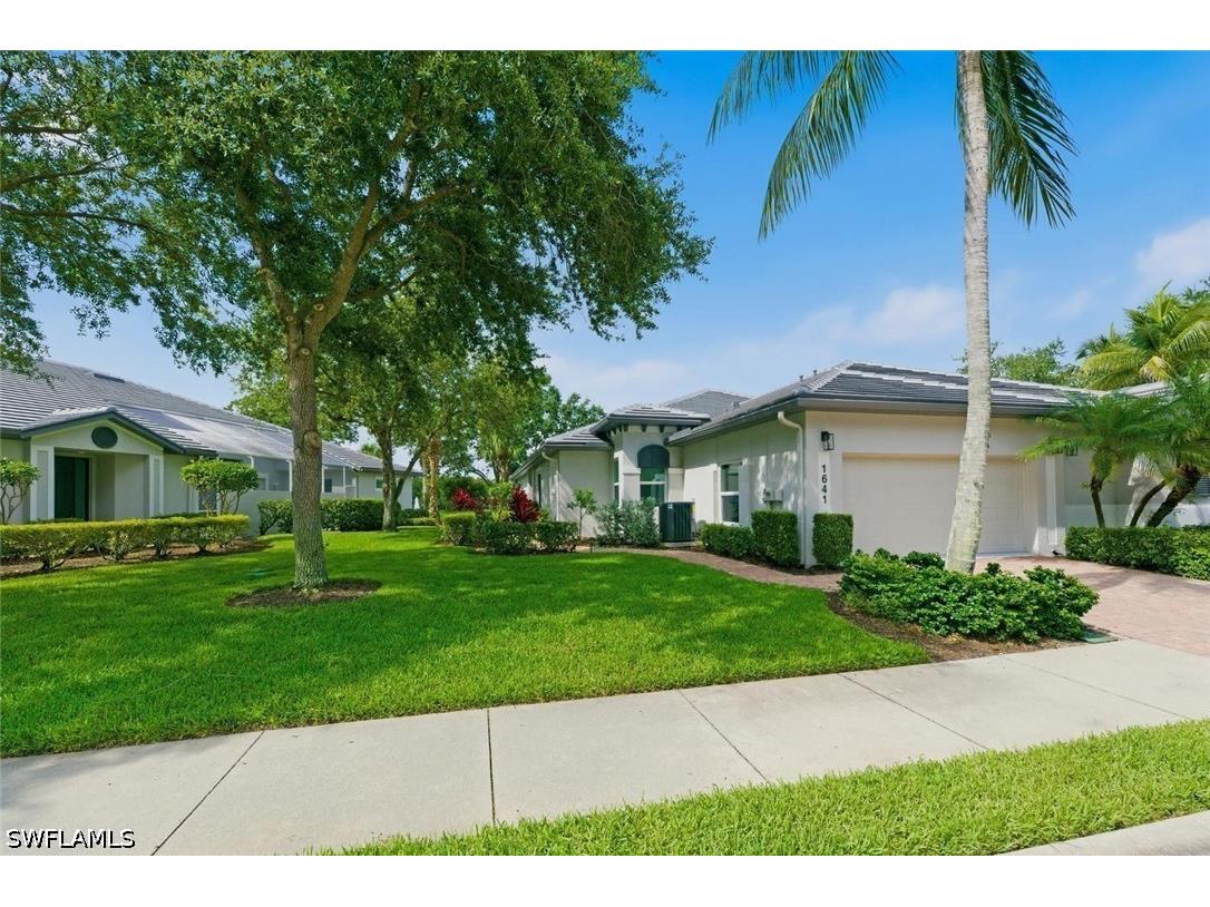 1641 Tarpon Bay Drive S #27 Naples FL 34119 226022751 image2