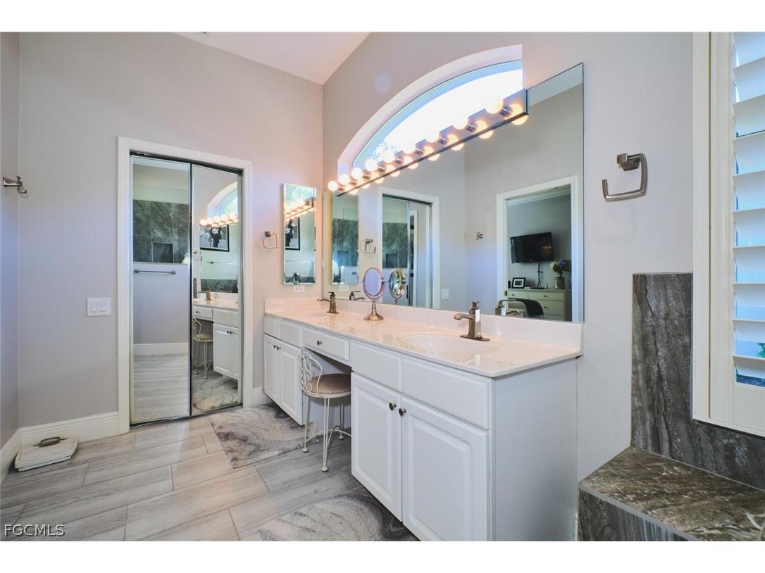 16412 Willowcrest Way Fort Myers FL 33908 2026010105 image36