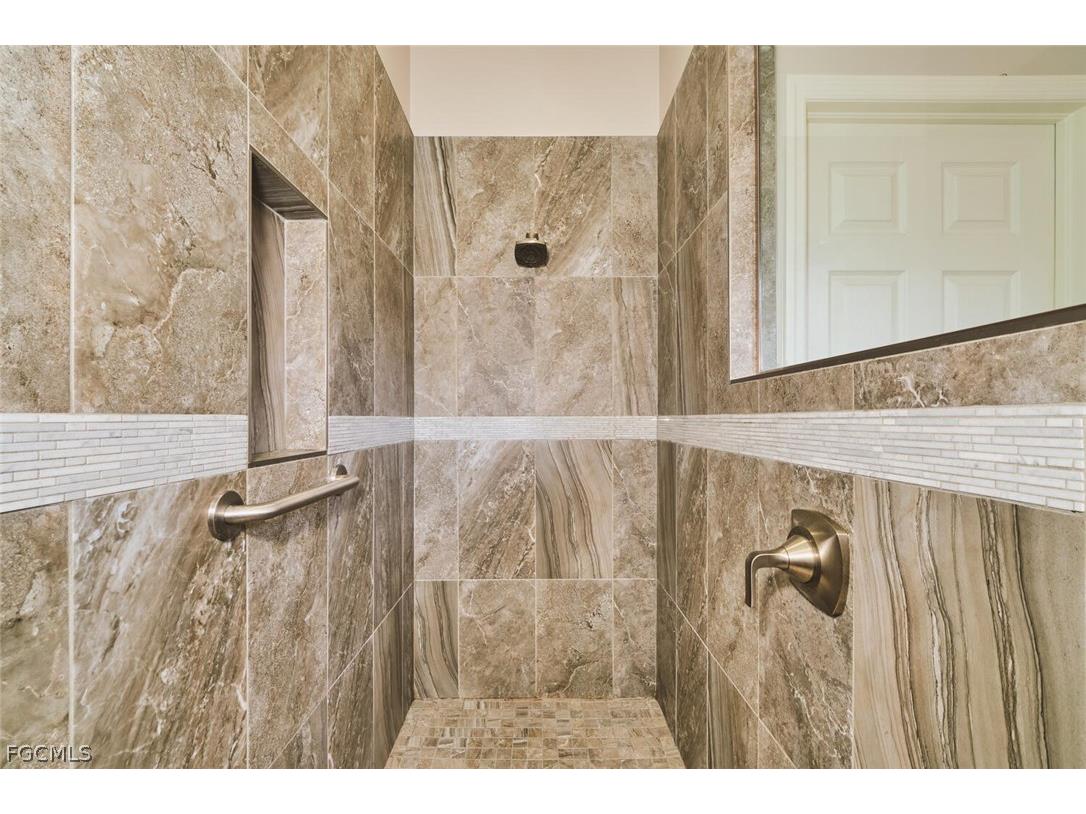 16412 Willowcrest Way Fort Myers FL 33908 2026010105 image38
