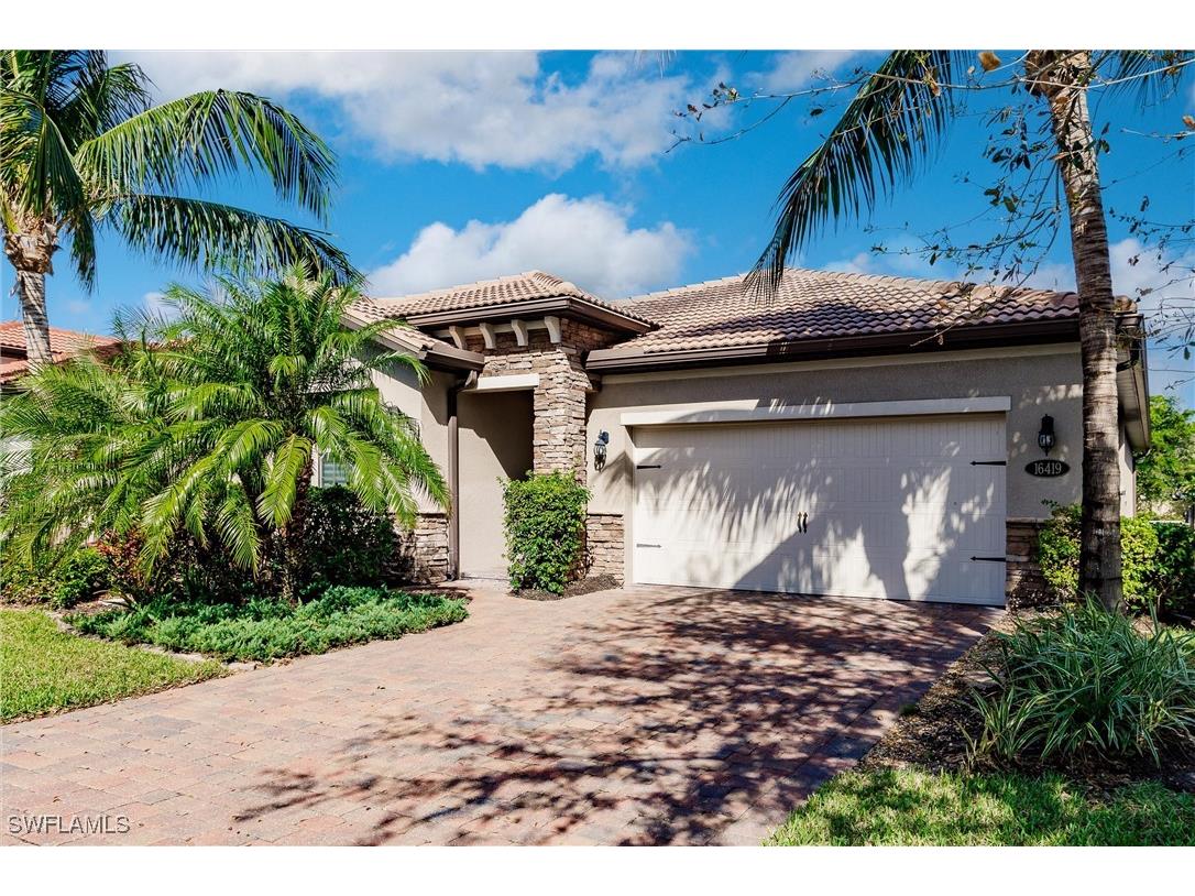 16419 Barclay Court Naples FL 34110 224084698 image1