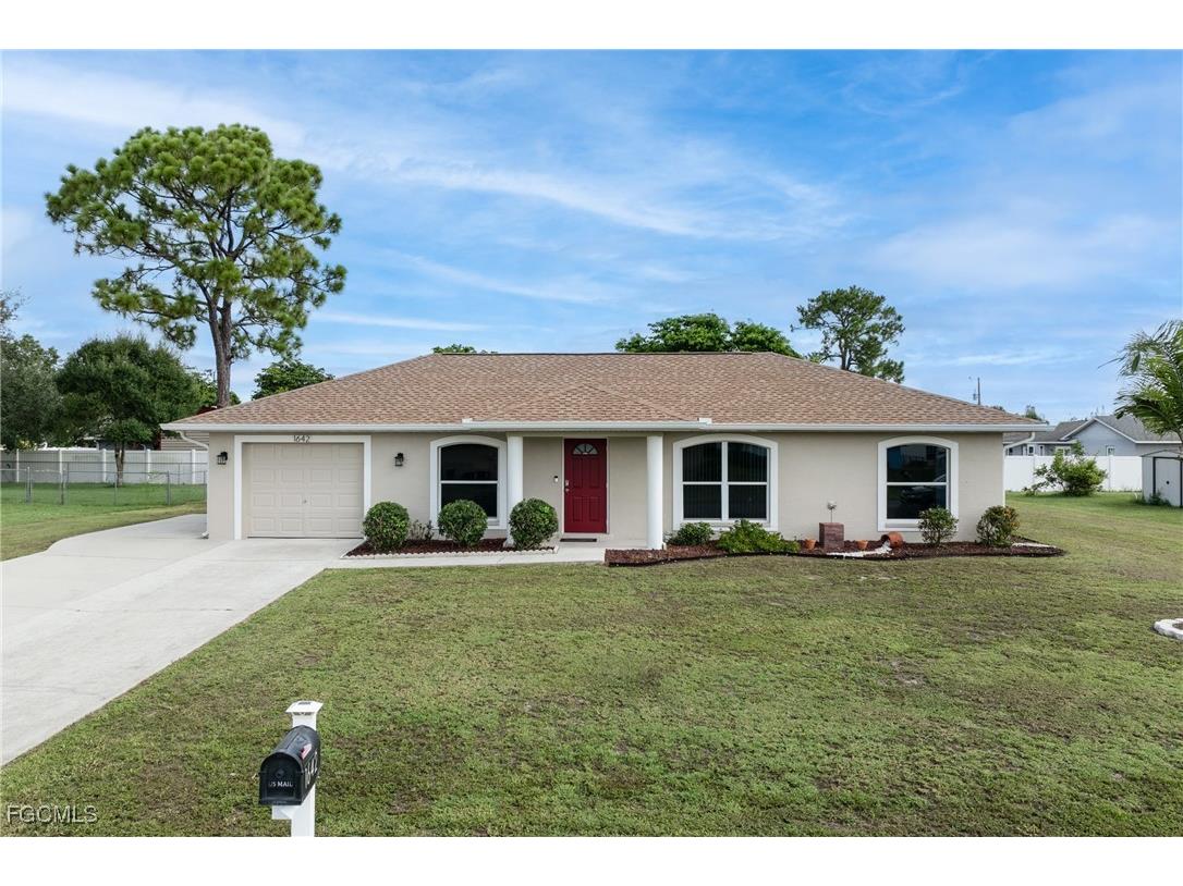 1642 Cheshire Circle N Lehigh Acres FL 33936 2025005002 image1