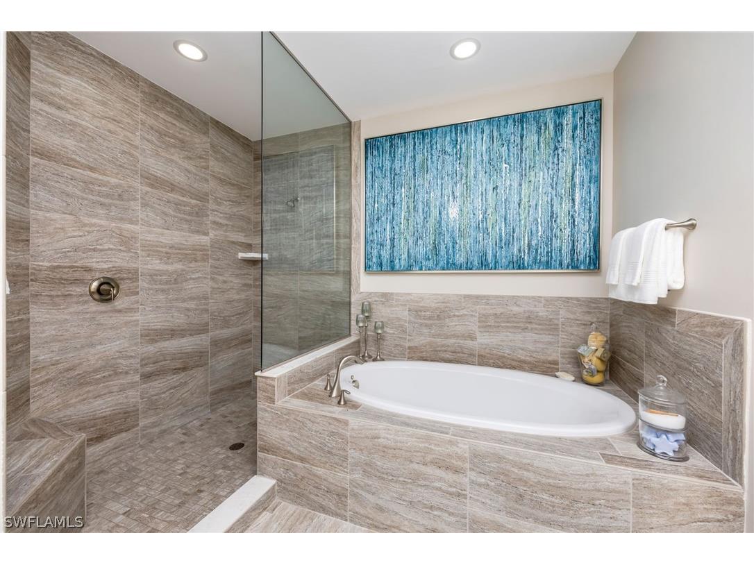 16422 Carrara Way #301 Naples FL 34110 226010941 image18