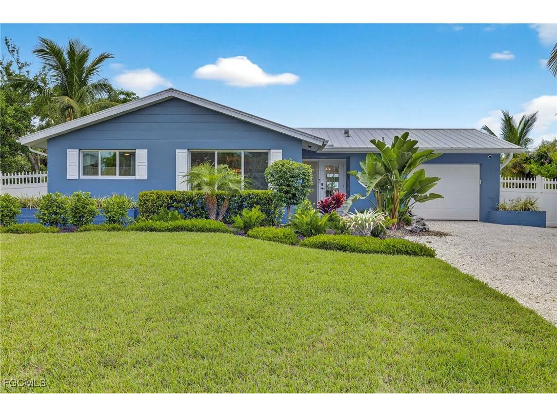 1643 Bunting Lane Sanibel FL 33957 2025010694 image1