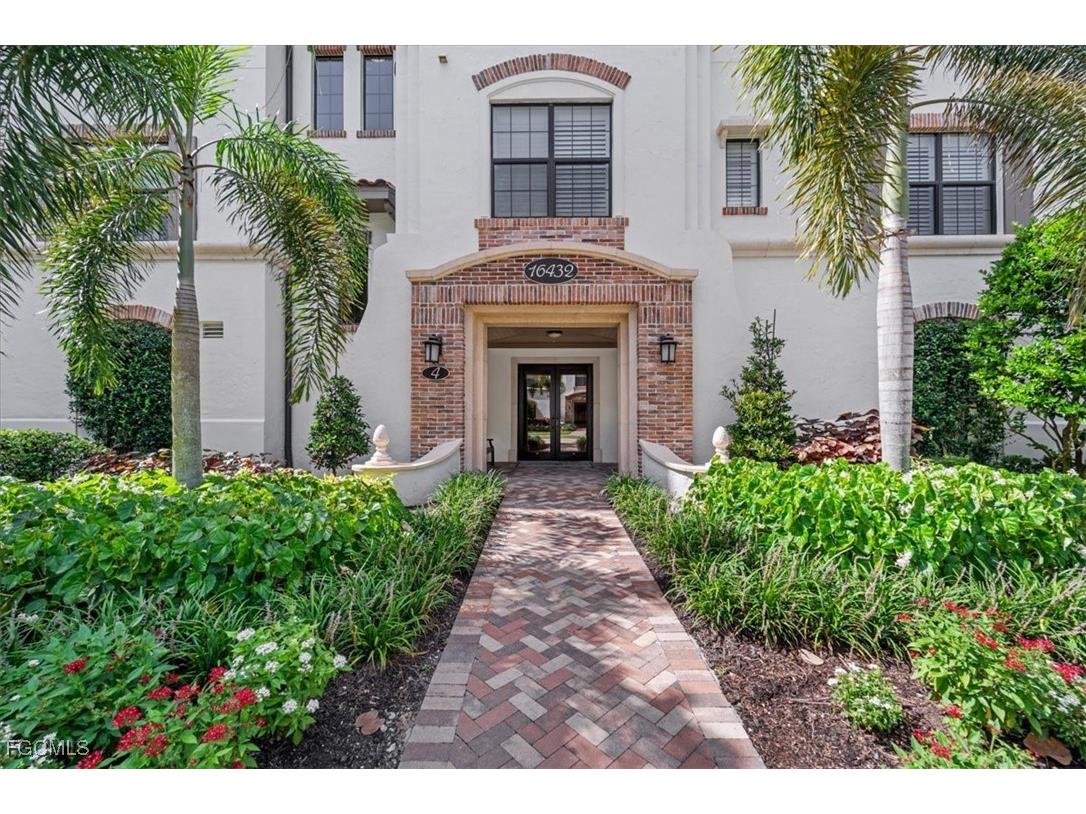 16432 Carrara Way #101 Naples FL 34110 2025000158 image2