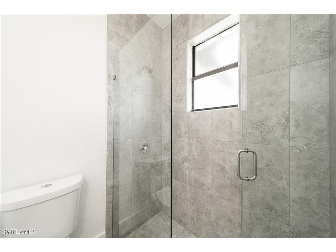 1644 NW 37th Avenue Cape Coral FL 33993 224067277 image18