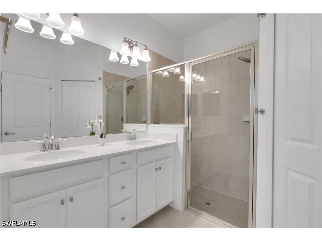 1645 Alameda Drive Naples FL 34120 226007363 image11