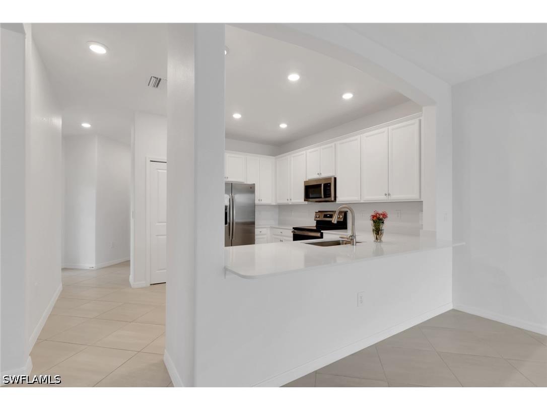 1645 Alameda Drive Naples FL 34120 226007363 image3
